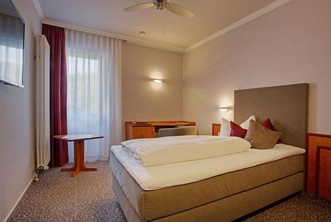 Hotel Victoria Bad Kreuznach Bagian luar foto